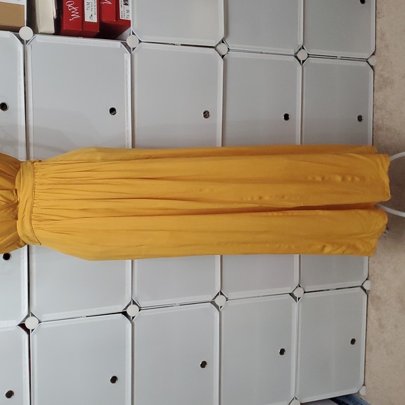 Lulus Maxi Dress Size Medium - Picture 3 of 9